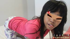 DANCING IN JAKARTA All Night Long with Asian Sex Diary