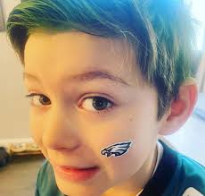 All Eagled up in our house! 💚🦅🏈