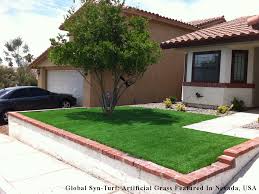Landscape design is easy when you break it down into individual ideas. Elevated Front Yard Landscaping Whaciendobuenasmigas