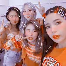 Podem Pegar Mas Por Favor Deem Os Creditos Em 2020 Mamamoo Moonbyul Hwasa