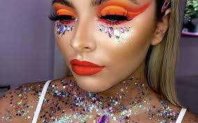 How to launch a brand by going viral, by the 26-year-old who sparked the  'glitter boob' craze