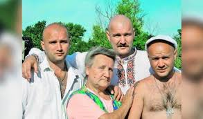 35 видео 2 098 просмотров обновлено 2 дня назад. Dmitrij Bykovskij Romashov Biografiya Foto Lichnaya Zhizn Zhena I Deti Rost I Ves 2021 Uznaj Vsyo