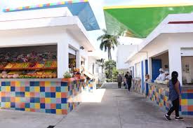 Ya en 1830, lo que era la villa de córdoba pasó a ser declarada ciudad, y en 1895 recibió el grado heroica, por lo que en 1916 fue nombrada capital del estado por unos meses. Ayuntamiento De Cordoba Veracruz On Twitter El Mercado Tratados De Cordoba Es El Octavo Zoco A Nivel Estado Que Recibe Por Parte De La Secretaria De Salud El Distintivo Salud En Tu