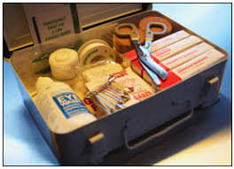 I want you to go to the bathroom and get the first aid kit. Subpart F General Working Conditions In Shipyard Employment Medical Services And First Aid Occupational Safety And Health Administration