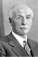 Eton College O.T.C. (1914) and joining the Worcestershire Regiment (1915)