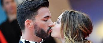 Pour l'instant, le couple n'a pas encore confirmé la nouvelle. Nabilla Confirme Etre Enceinte De Thomas Vergara Le Point