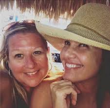 Debra Grimm's Instagram, Twitter & Facebook