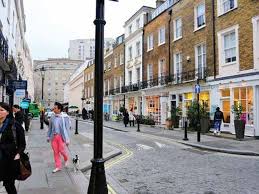 One Of My Favorite Streets In London Motcomb Street London Places Of Interest Cotswolds
