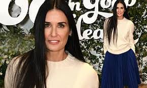 The brunette stunner earned a golden globe nomination. Demi Moore Says Her Relationships Are Now Her Priority Over Her Work After She Shifted Her Focus Daily Mail Online