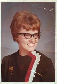 Lake Ave kindergarten and 6th grade class pictures from 1965 and 1971