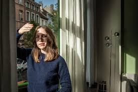 Vrijdagochtend presenteerde michèle cuvelier (29) haar laatste ochtendshow op studio brussel. Stubru Stem Michele Cuvelier Het Bv Schap Daar Ben Ik Totaal Niet Mee Bezig Kw Be