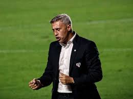 Von basics bis hin zu festmode: Apos Goleada Spfc De Crespo Supera Media De Gols De Time Campeao Mundial 11 06 2021 Uol Esporte
