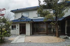 Such as png, jpg, animated gifs, pic art, logo. Photo 1 Of 9418 In Exterior Photos From Before After An Old Japanese Farmhouse Gets A Modern Facelift Dwell