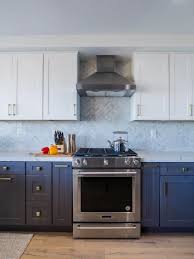 Christina Ant Anstead S New Home Christina On The Coast Hgtv Https Www Hgtv Com Shows Christina On The Coast Kitchen Remodel New Homes Coastal Living