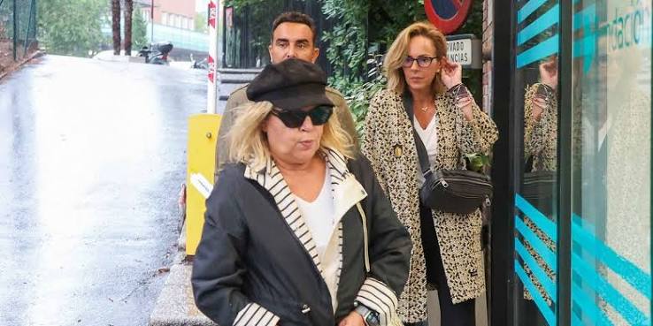 Rocío Carrasco y Fidel Albiac arropan a Terelu Campos tras el ingreso de  urgencia de María Teresa Campos