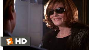 Her father, a sculptor and mechanic, left the family when rene was just two, and thus her mother raised rene and her sister, toni, as a single mom. The Thomas Crown Affair 1999 I M Catherine Banning Scene 2 9 Movieclips Youtube