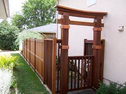 Craftsman Style Garden Gate Pic Fencing Gates Structures That Keep Us In Out Of A Space Welcoming Fence Design Japanese Fence Fence Landscaping