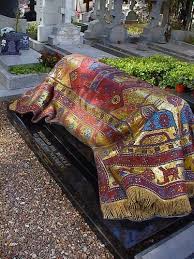 Tombeau De Rudolf Noureev A Sainte Genevieve Des Bois Noureev Rudolf Noureev Art Du Cimetiere