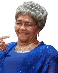 Eliza Banks's Instagram, Twitter & Facebook