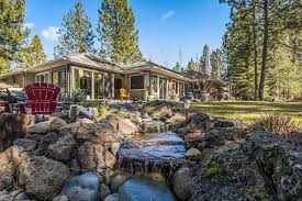 Searching for a luxury real estate in israel? Out Of Staters Are Buying Oregon Homes With Cash And Remodeling Sight Unseen Real Estate Agents Say Oregonlive Com