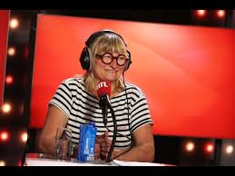 Le 5 mars 2021 à 20h34. C Bravo Cherie 25 Ne Veut Pas Payer De Nouveaux Numeros De Sous Les Jupons De L Histoire Youtube