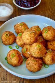 Put Those Spare Spuds To Good Use With A Quick Fix Recipe For Leftover Mashed Potato Balls Jus Leftovers Recipes Stuffed Potato Balls Leftover Mashed Potatoes