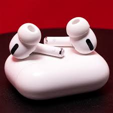 Airpods Pro In 2020 Airpods Pro Earbuds Wireless Earbuds