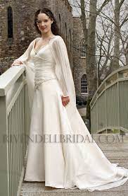 Style Marian A Truly Romantic Bridal Gown Which Uses A Flattering Fusion Of Medieval Sty Medieval Wedding Dress Celtic Wedding Dress Fantasy Wedding Dresses