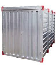 The garage is made from container iron pieces that can be removed and replaced. Baucontainer Garage Container Lagercontainer Geratecontainer Werkstatt Container Materialcontainer Blechcontainer 2 25 M Aussenmasse Lange X Breite X Hohe 2250 X 2200 X 2200 Mm Fertiggaragen Preisefertiggaragen Preise