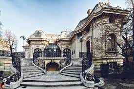Pta.lahovari nr 9 bucuresti, bucharest, 010464, romania. Dincolodefatade Timeline Photos Facebook Architecture Barcelona Cathedral Cathedral