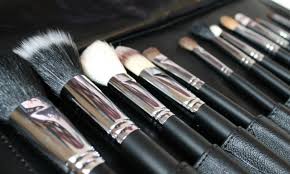 4 must have makeup brushes you didn t