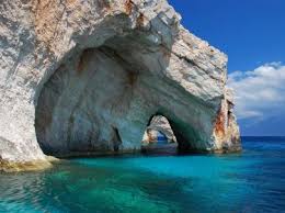 Er zijn ruim 10,6 miljoen inwoners (griekenland) en ionische eilanden heeft het mediterraan klimaat. Eilandhoppen Ionische Eilanden Corfu Lefkas Kefalonia En Meer