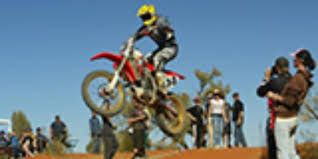 Große auswahl an desert racing. Tatts Finke Desert Race Alice Springs Picture Of Alice Springs Red Centre Tripadvisor
