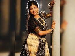 Kasarla shyam penned lyrics for narsapelle ada nemali track. Mangli To Make Her Acting Debut In Sandalwood Kannada Movie News Times Of India