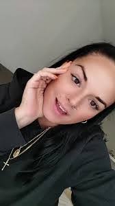 Darius Nouri's Instagram, Twitter & Facebook