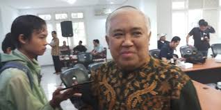 Rashda diana merupakan alumnus fakultas. Perjalanan Cinta Din Syamsuddin Dengan Cucu Pendiri Ponpes Gontor Rashda Diana Merdeka Com