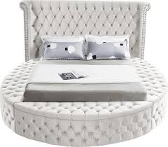 An updated classic addition for your transitional is the bethel bedroom set. Meridian Luxus Queen Size Bed Luxuscreamq Cream Appliances Connection In 2021 Upholstered Storage Bedroom Bed Design Storage Platform Bed