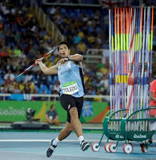 New youth world record by the 16 year old brian toledo im very happy, as i didnt think i could better the previous mark by such a big margin (4.49m). La Historia De Braian Toledo El Joven Humilde Que Logro Meterse Entre Los Mas Grandes Del Atletismo