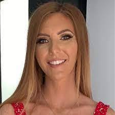 Teri Rooney's Instagram, Twitter & Facebook