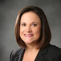 Elizabeth Cookson's Instagram, Twitter & Facebook