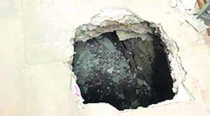 The robbers gained access to the bank vault by digging a tunnel underneath the building. Navi Mumbai Bank Robbery Ten Arrested Police Piece Together Carefully Planned Locker Heist Cities News The Indian Express