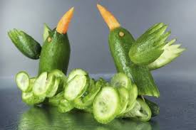 Dekoration Aus Gemuse Gemuseschnitzen Dekoration Essenswitze