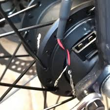Der dynamo von büchel gehört zu den seitendynamos und hat einen überspannungsschutz integriert. Fahrrad Dynamo Anschliessen Iphone Elektronik Hamburg