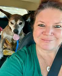 Canelo's growth update and sibling picture request