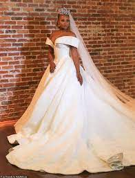 The Main Attraction Eva Had Three Dress Changes For Her Big Day But The Showstopper Which Drew A Tear From Her Beautiful Wedding Dresses Bride Wedding Attire