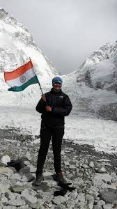 Inspirational Story Of Megha Parmar First Woman From Madhya Pradesh To Climb Mount Everest Curly Tales