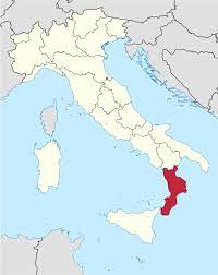 Ti aspettano oltre 700 km di coste dove poter scegliere strutture turistiche di primissimo livello organizza sul nostro. Calabria Wikipedia