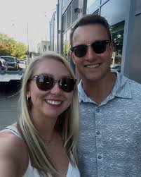 Caitlin Dean (@caitlinleedean) • Instagram photos and videos