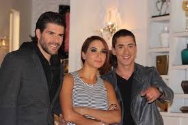 Juan pablo urrego's mother's name is unknown at this time and his father's name is under review. Juan Pablo Llano Vive Los Peligros De Ser Un Periodista En Una Nueva Narcoserie Chicago Tribune