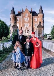 Diy is escapism tv at its finest. Escape To The Chateau S Angel Adoree Reveals She Set Husband Dick Strawbridge A Pregnancy Deadline Readsector Female